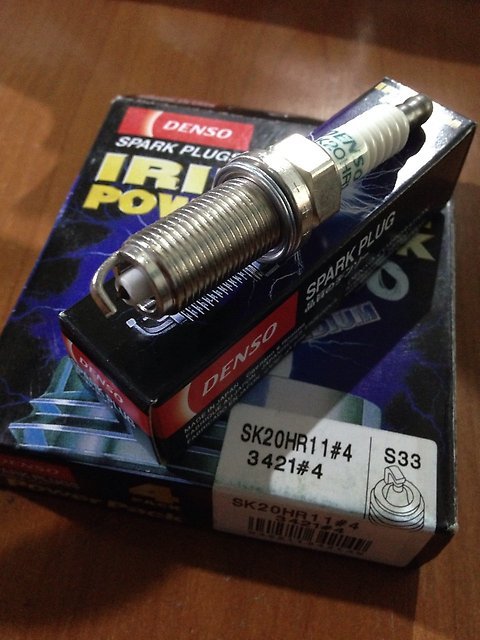 Свеча зажигания 90919-01191/SK20HR11/3421 DENSO