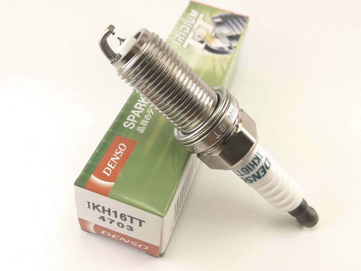 Свеча зажигания IKH16TT
